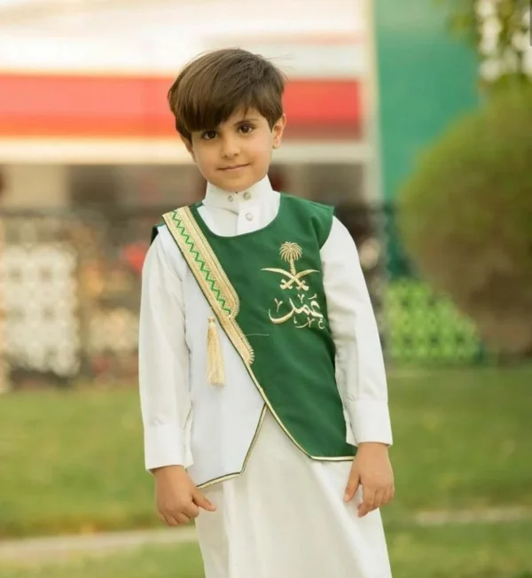 ⁦تطريز سديرية اطفال سيفين ونخله⁩ - الصورة ⁦4⁩